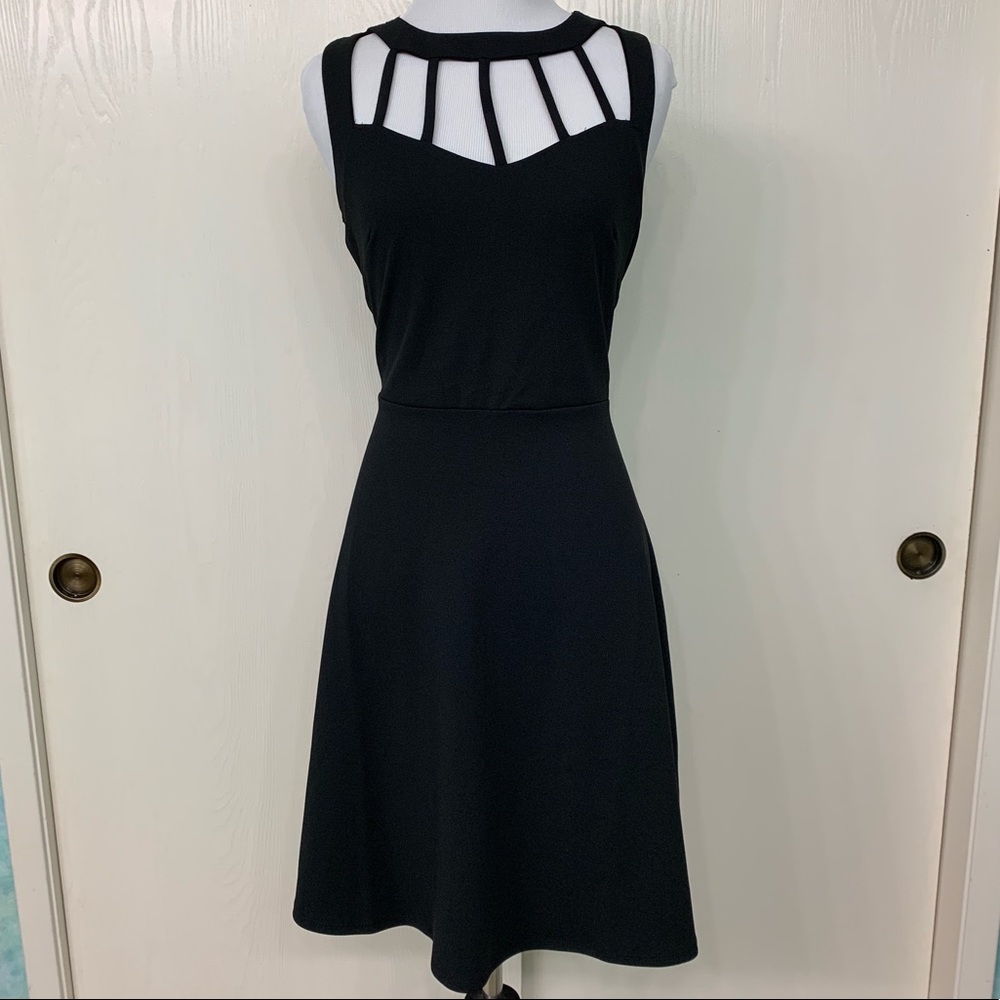 ♠️ style therapy | Juniors Black Dress ♠️